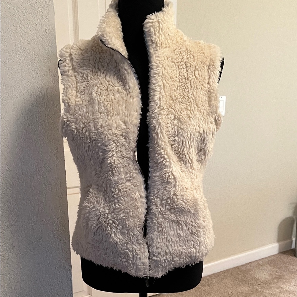 Boden Cream Sherpa Vest